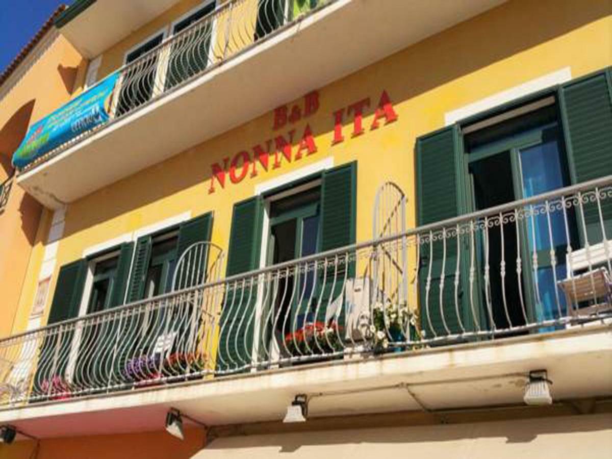 Nonna Ita Santa Teresa Gallura
